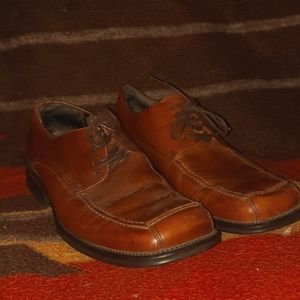 Kenneth Cole Reaction leather 70s Dress Shoes